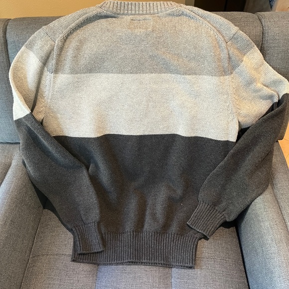 St johns bay knit sweater. Grey tri stripe pattern. - Picture 2 of 3